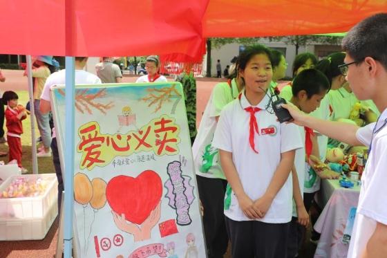 违规驾校藏匿山顶 被无人机一眼“揪出”